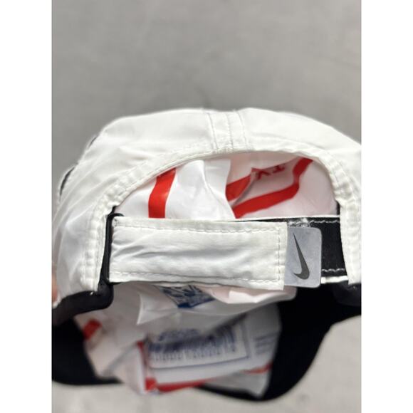 Nike Hat Cap Strap Back White Black Featherlight Dri-FIT Pearl Trim Kids Toddler - Picture 4 of 7